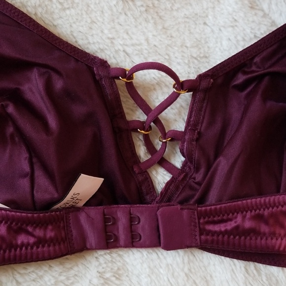 Victoria's Secret padded satin bralette - Picture 6 of 6